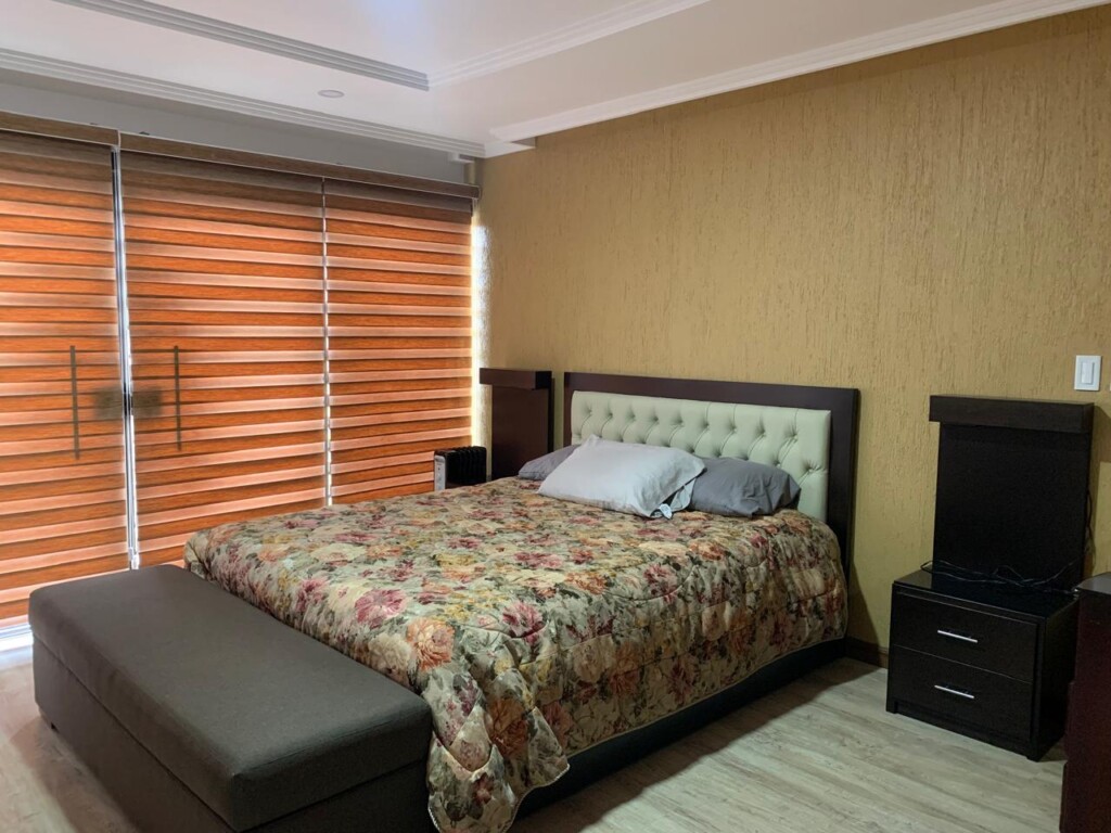 CASA EN VENTA EN BAÑOS SECTOR HUIZHIL