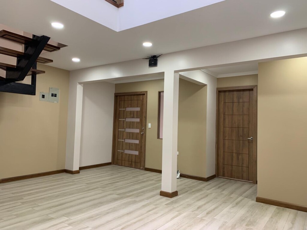 CASA EN VENTA EN BAÑOS SECTOR HUIZHIL