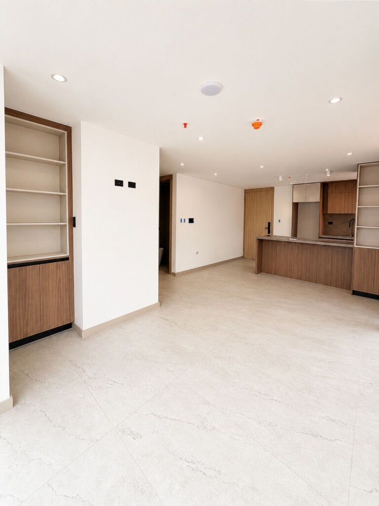 DEPARTAMENTO POR ESTRENAR EN CUENCA EN ZONA SEGURA
