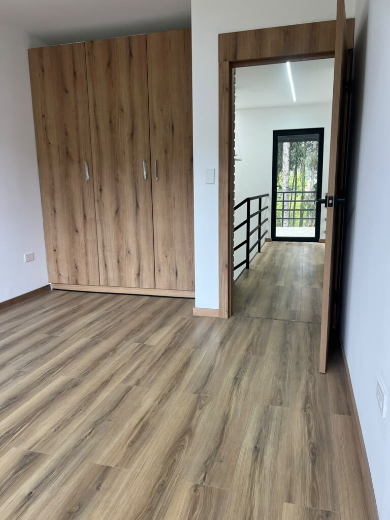 CASA DE VENTA EN CUENCA CASA GRANDE DE VENTA EN CUENCA FUERA DE CONDOMINIO