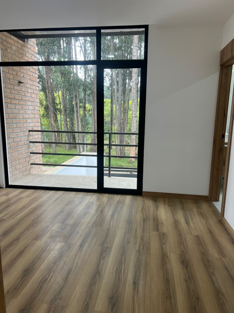 CASA DE VENTA EN CUENCA CASA GRANDE DE VENTA EN CUENCA FUERA DE CONDOMINIO