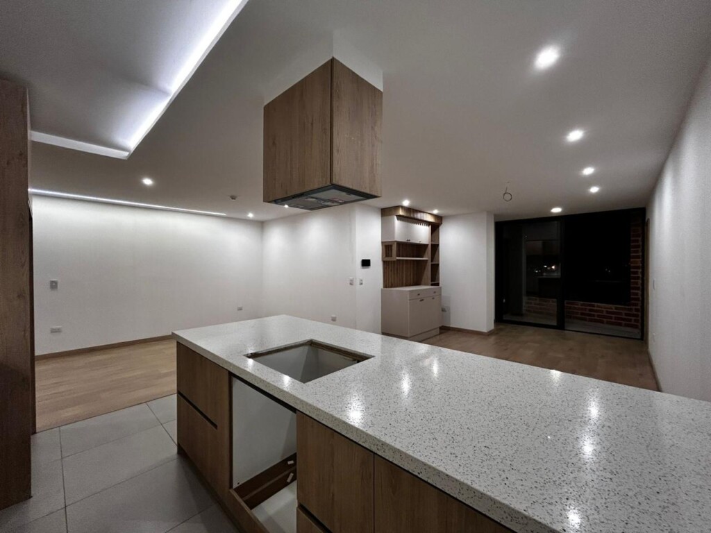 DEPARTAMENTO DE VENTA EN CUENCA SECTOR REMIGIO CRESPO